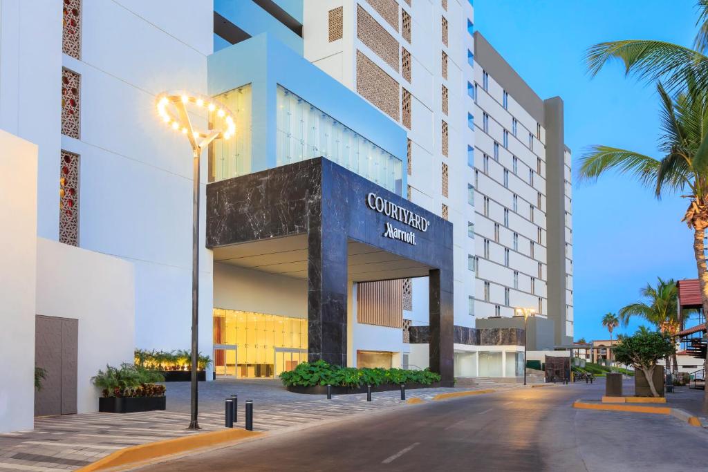 Courtyard by Marriott